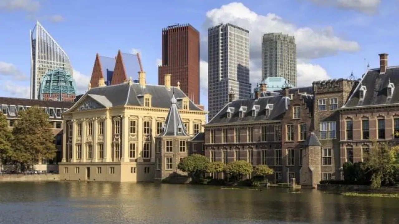 Foto - İster yaşa ister çalış