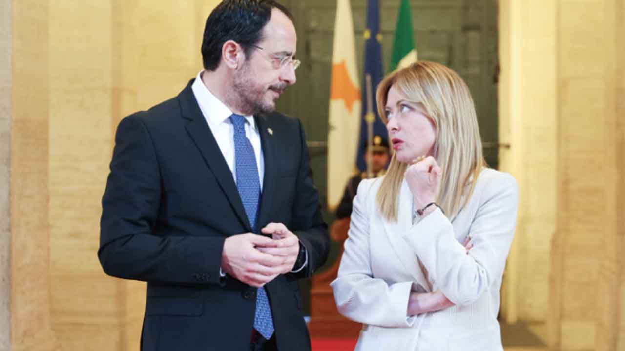 Foto - İtalya Başbakanı Meloni'ye ağladılar: Türkiye konusunda bize yardım et