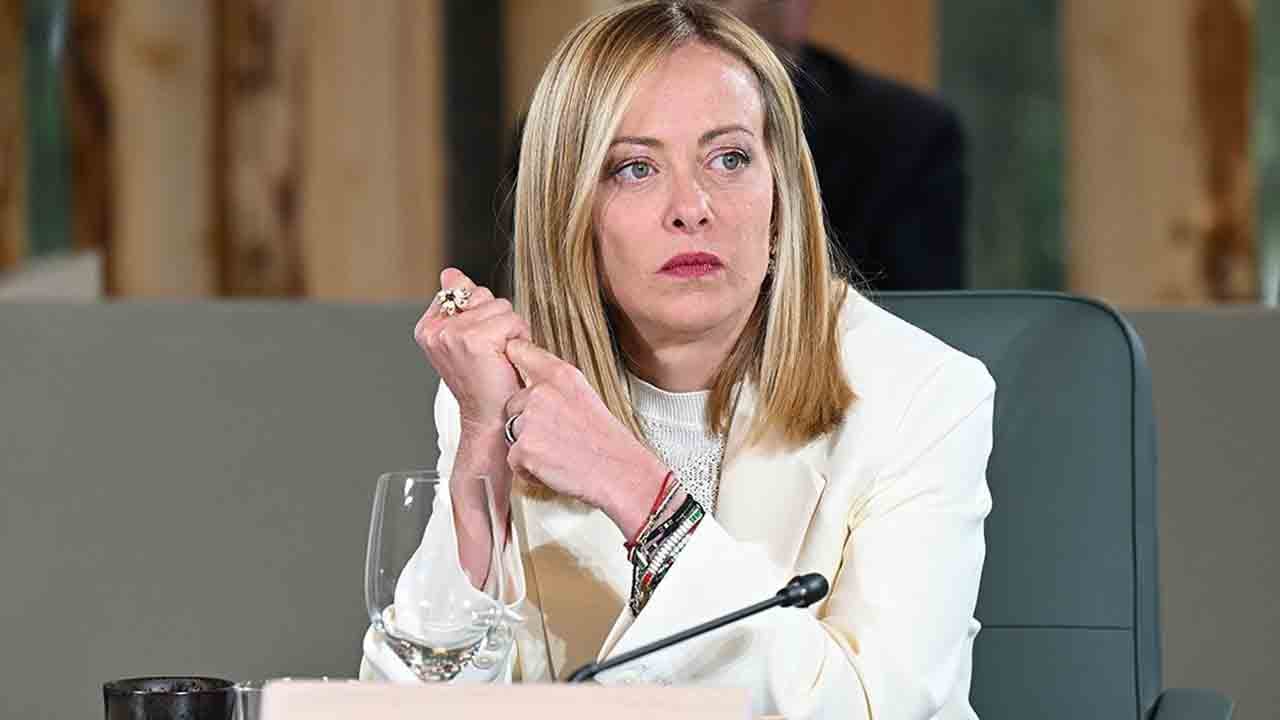 İtalya genç çetecilere savaş açtı: 18 yaş altı için yeni güvenlik yasası yolda