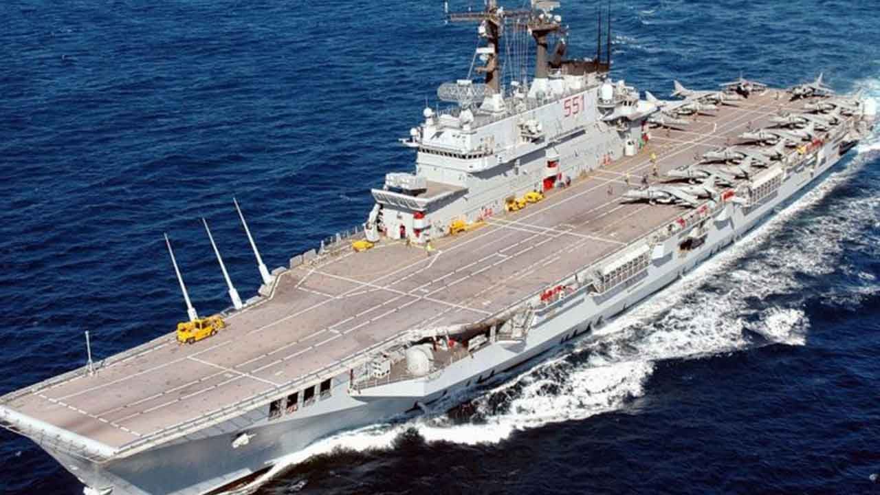 Foto - İtalya Türkiye ile büyük savunma anlaşmaları yapan ülkenin aklını çeldi: Uçak gemisi hibe ettiler