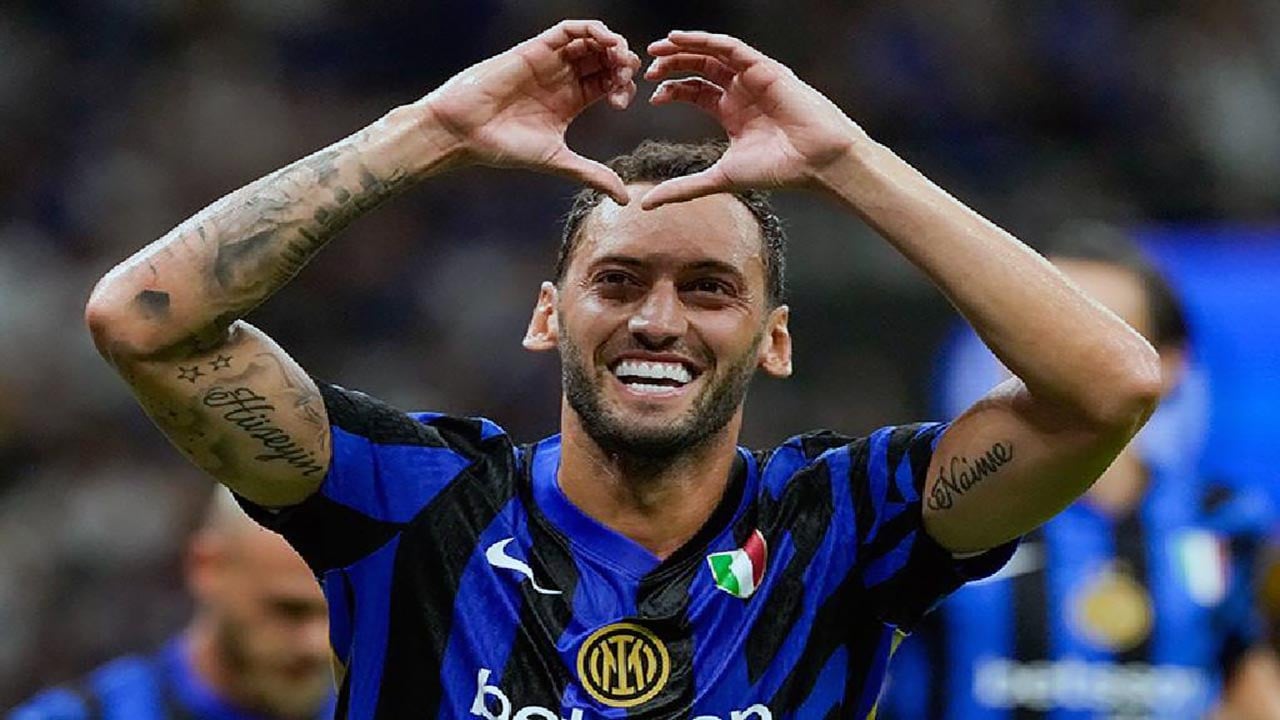 İtalya'da gündem Hakan Çalhanoğlu! Süper Lig'e mi geliyor?