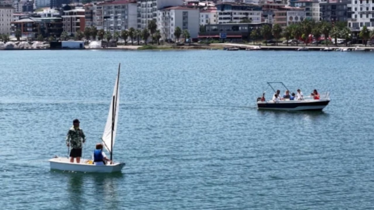 Foto - İtalyan baba oğul Türkiye’ye hayran kaldı: 20 bin kilometrelik yolculuk Samsun'da anlam kazandı