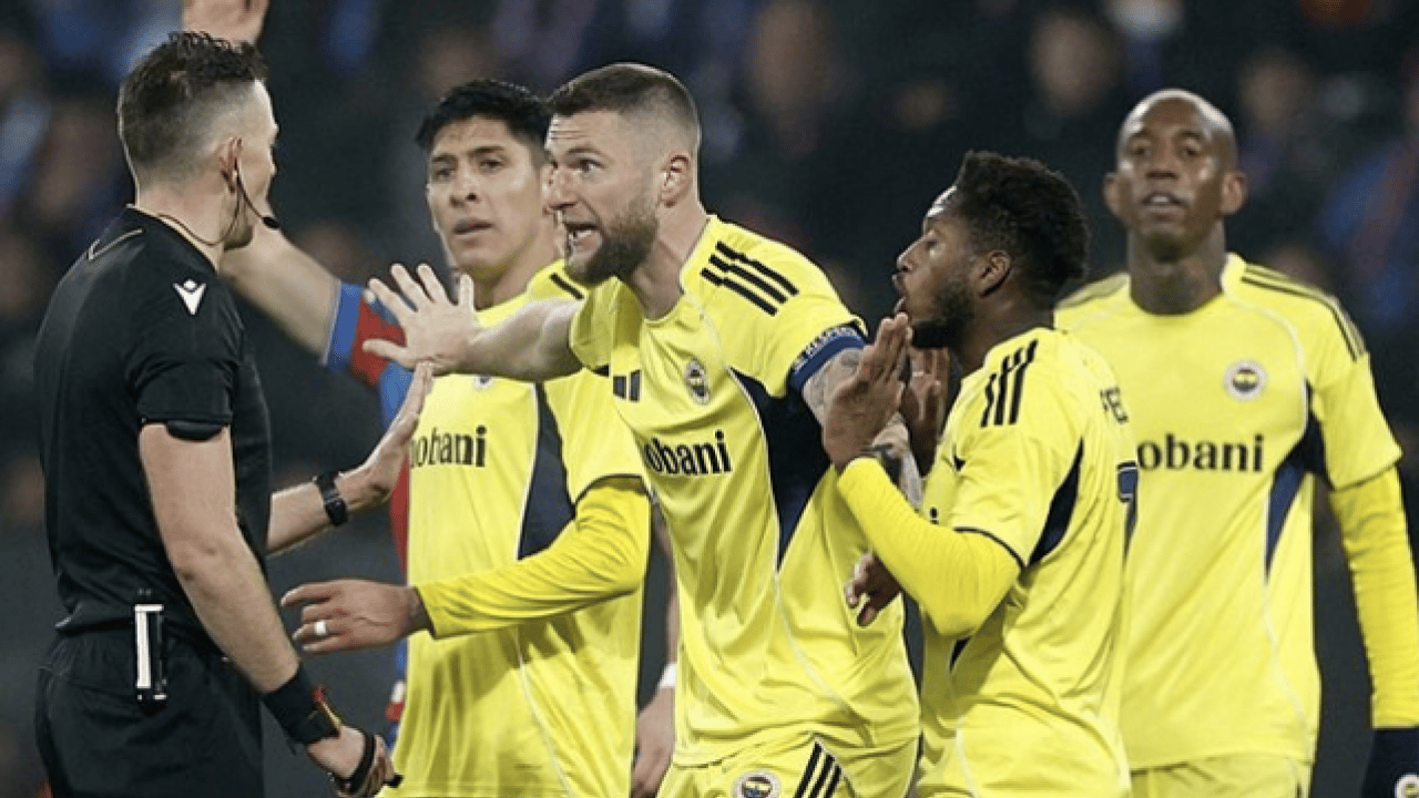 İtalyanlar büyük oyunu başlattılar ama fena duvara tosladılar... Fenerbahçe'den Milan Skriniar kararı!