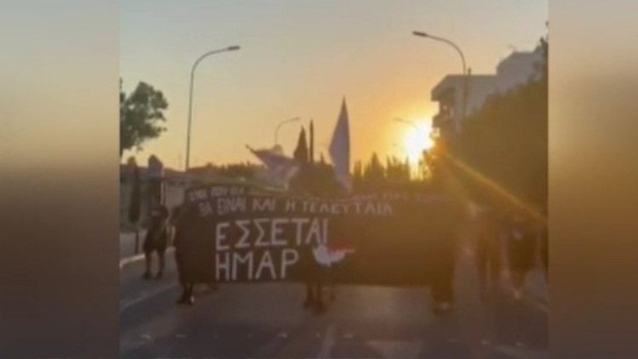 Foto - İyice kudurdular! Rumlardan 20 Temmuz öncesi alçak provokasyon 