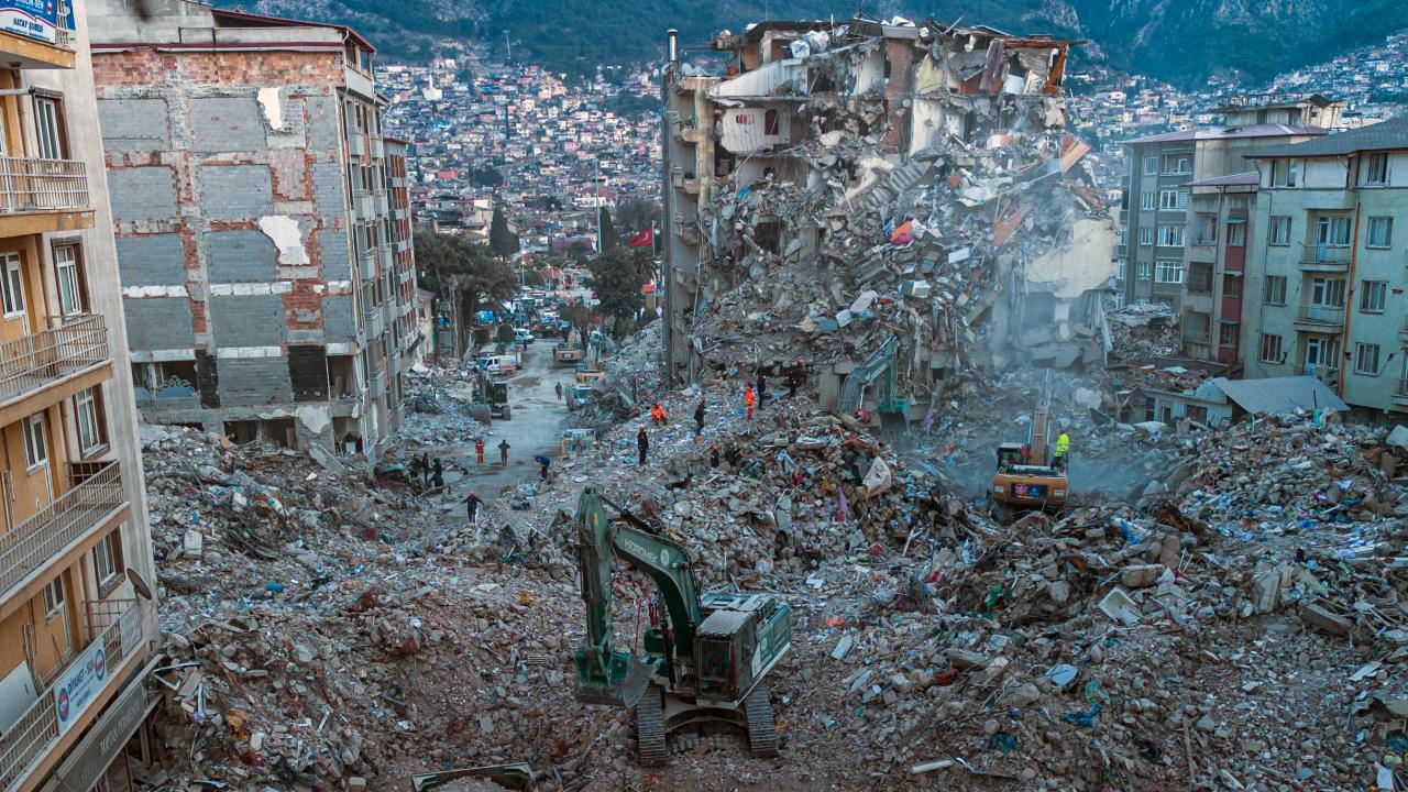 Foto - İyimser senaryolar ölüme davetiye çıkarıyor! Profesörden İstanbul için tüyler ürperten 7.5 büyüklüğünde deprem uyarısı!