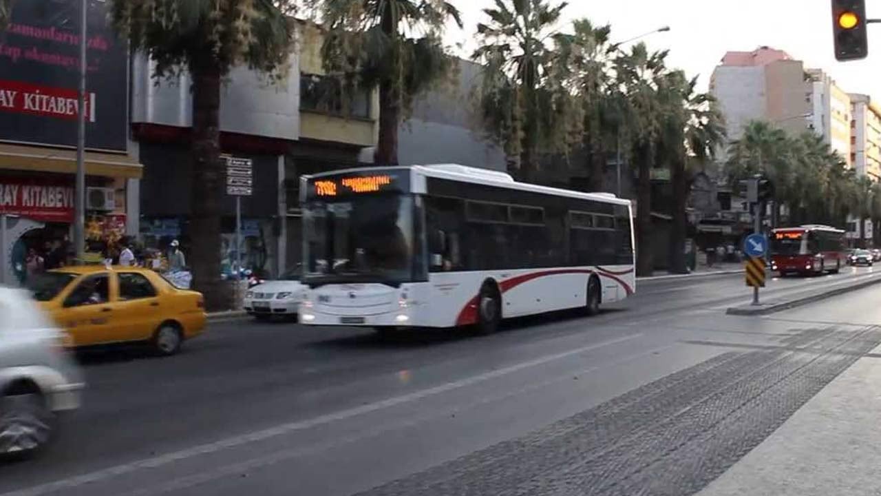 Foto - İzmir Çevre Yolu ücretli mi olacak? AK Parti'den açıklama geldi!