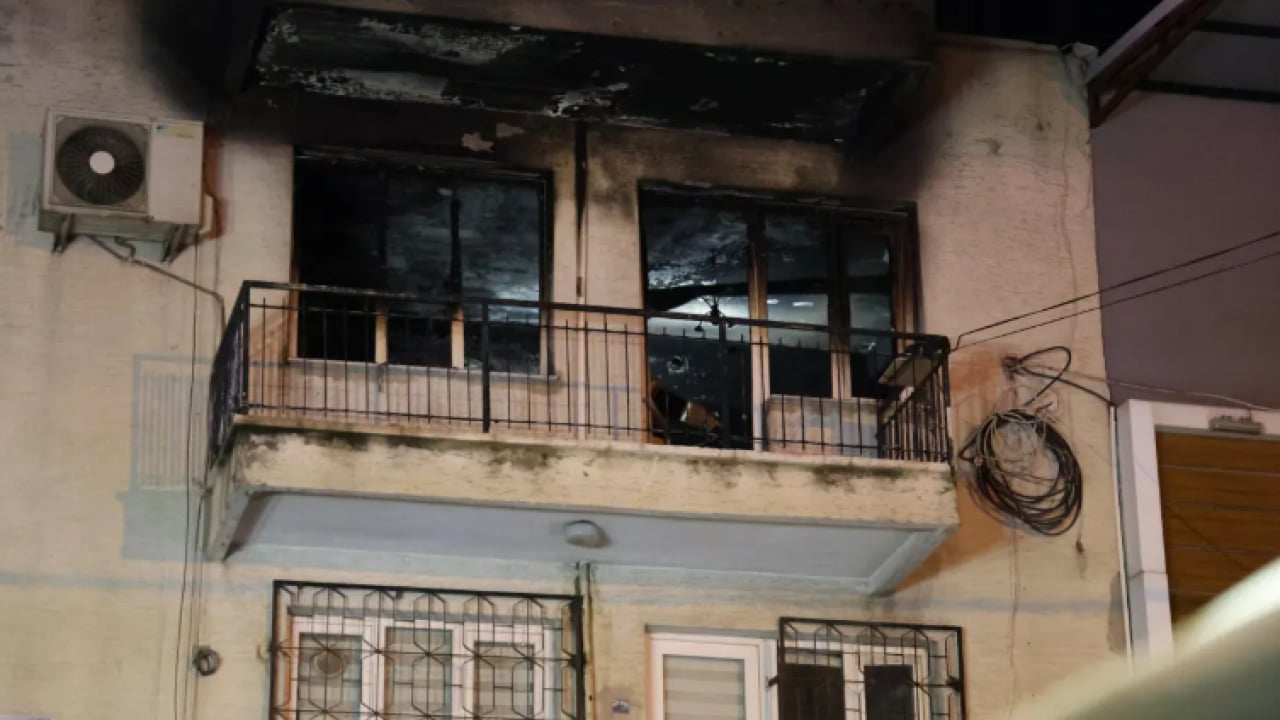 Foto - İzmir'de kahreden olay: Baba öldü, engelli oğlu entübe edildi!