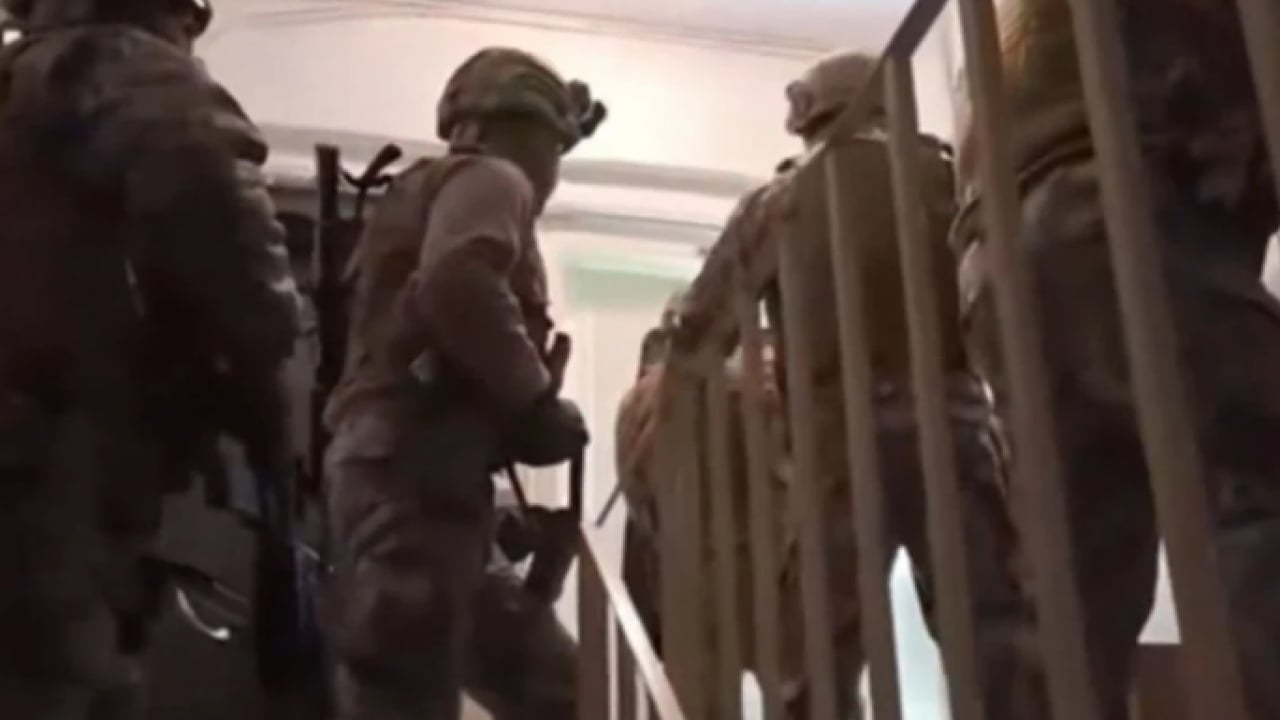 Foto - İzmir'de zehir fabrikasına jandarma darbesi! 1.6 ton hammadde ele geçirildi