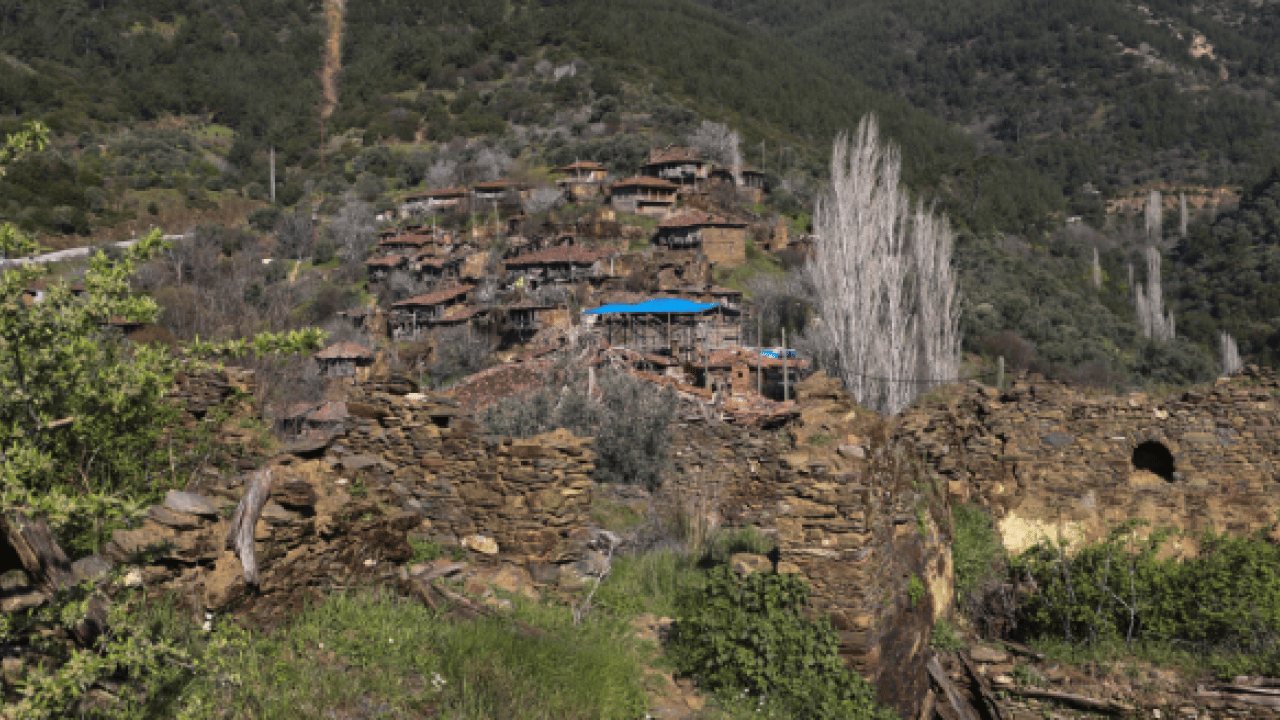 Foto - İzmir’in terk edilmiş incisi: Lübbey turizmle hayat bulacak