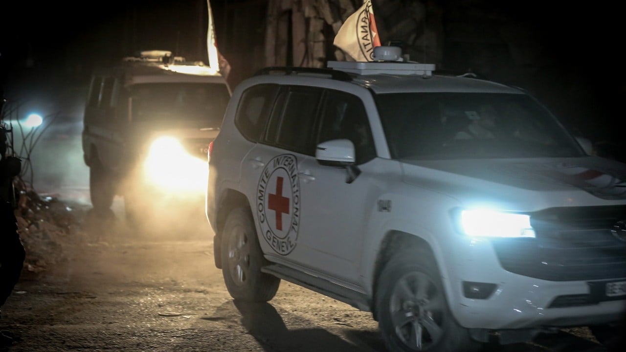 Foto - İzzeddin el-Kassam Tugayları duyurdu: İsrailli bir esirin cesedi daha teslim edilecek…Saat 20:00'da 