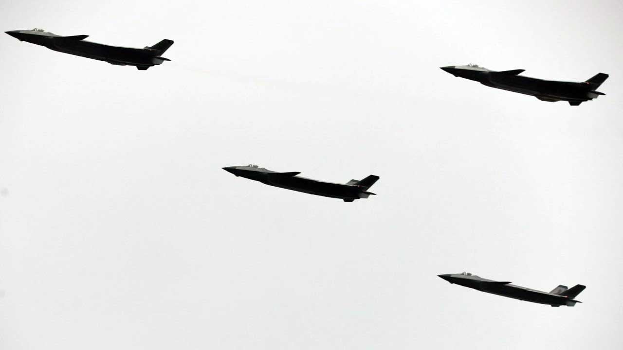 Foto - J-20'ye Rus dokunuşu! Bir canavar ortaya çıktı