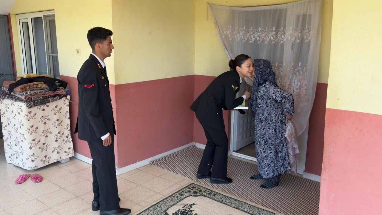 Foto - Jandarma personelinden Anneler Günü'nde çok anlamlı hareket