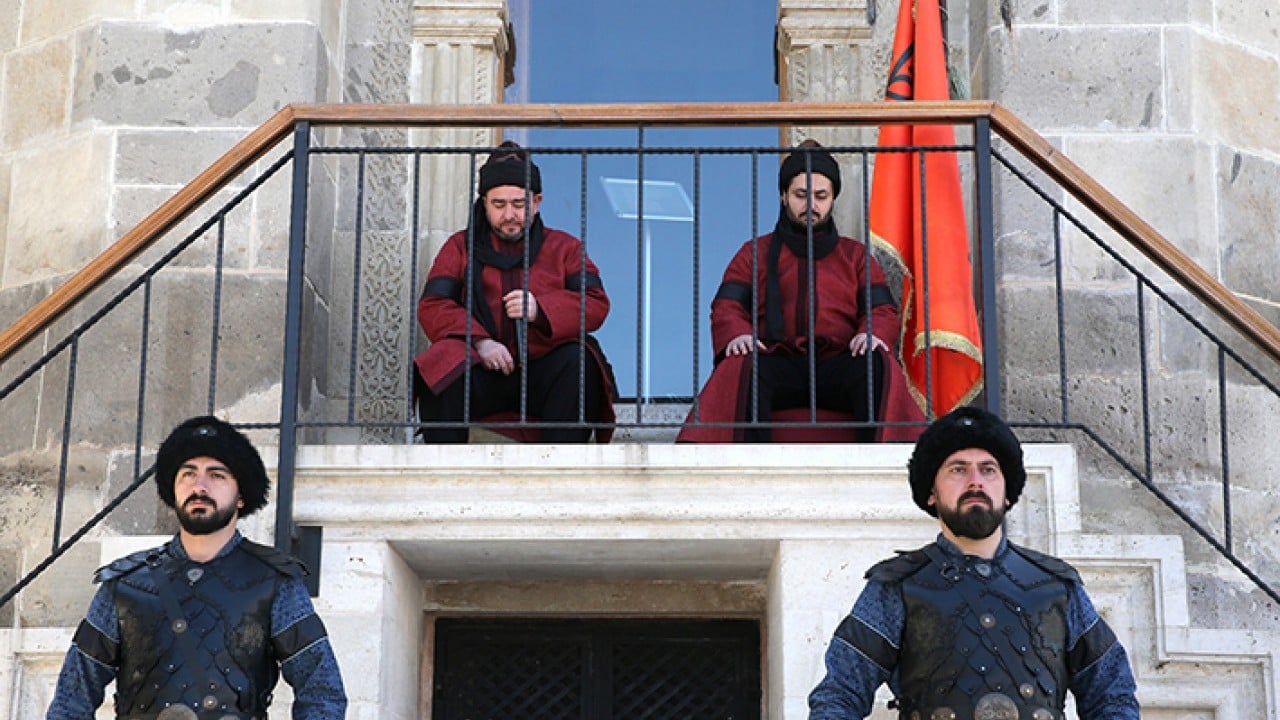 Foto - Jandarmadan Sultanlar Türbesi Saygı Nöbeti