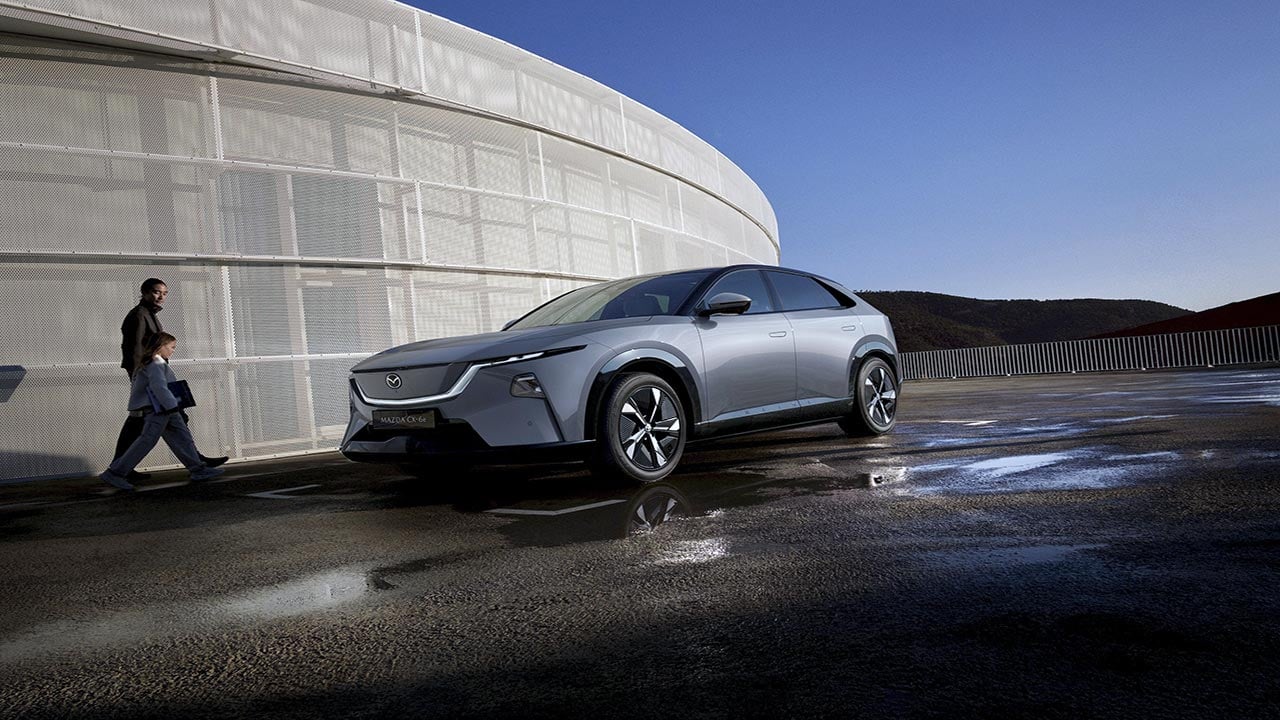 Foto - japon ve Çin işbirliği! CX-6e görücüye çıktı