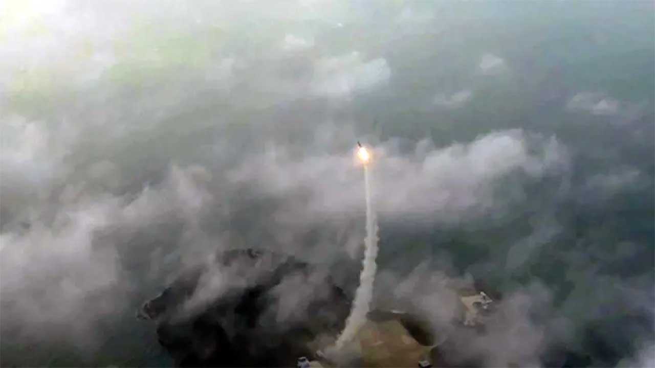 Foto - Japonya'dan Çin'i kızdıracak adım! Füze birliği konuşlandıracak