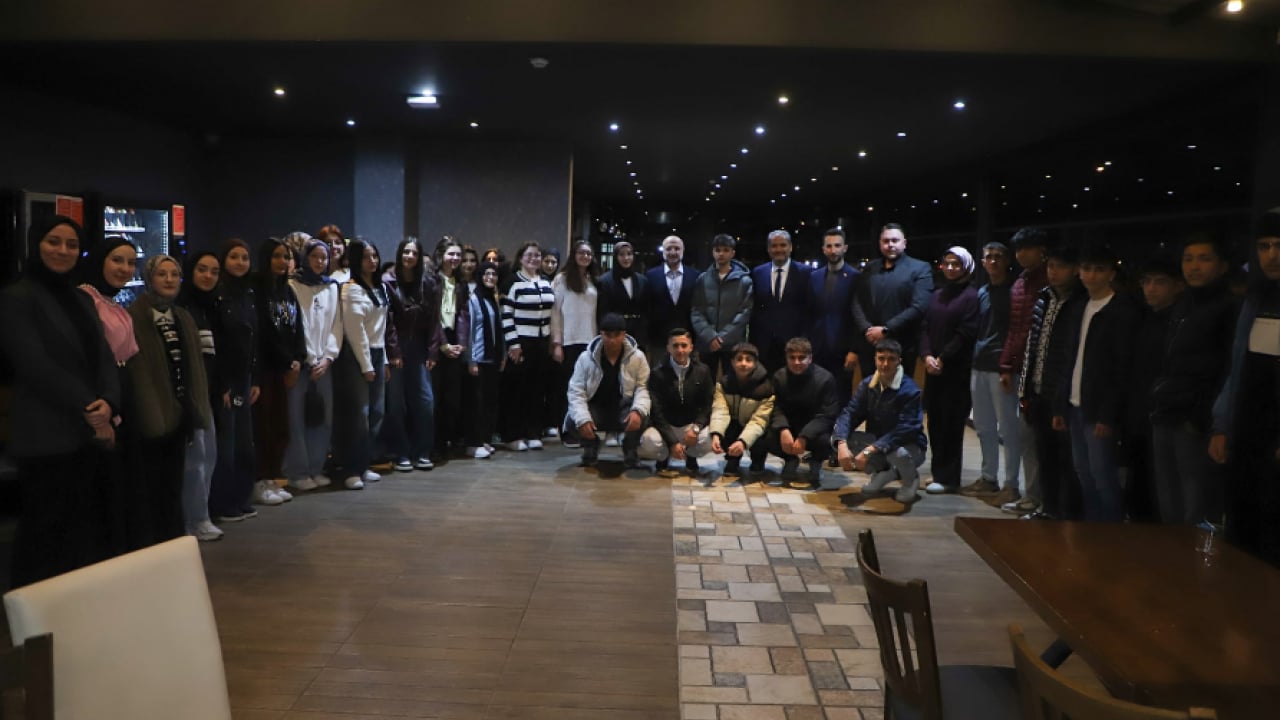 AK Parti Afyonkarahisar İl Başkanı Av. Turgay Şahin iftar programında...