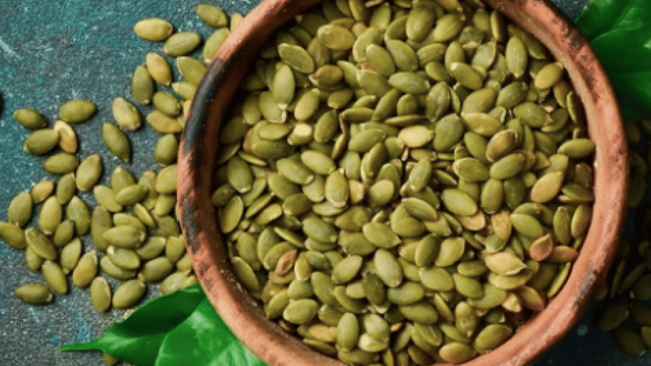 Foto - Kabak çekirdeği yiyin, ömrünüzü uzatın: 7 mucizevi faydaya kayıtsız kalmayın!