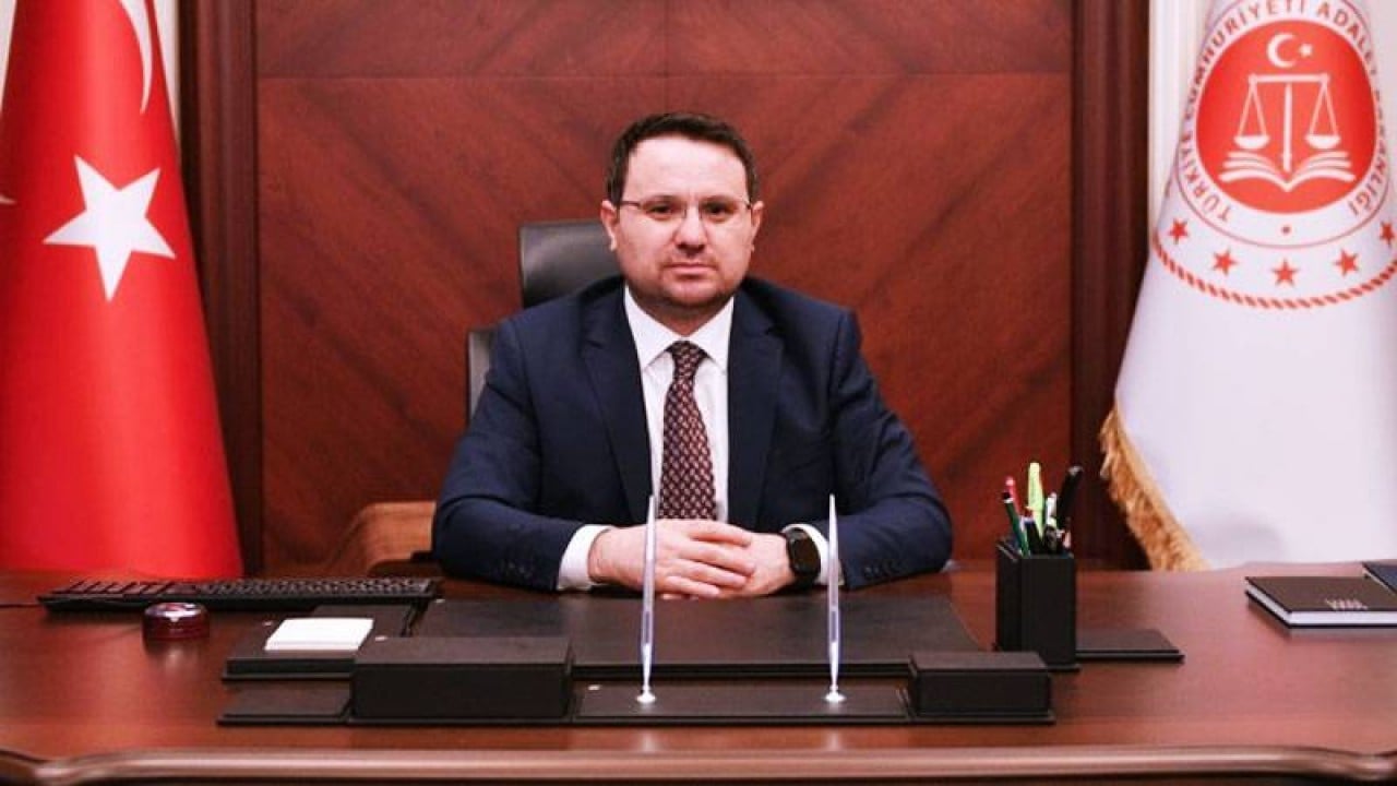 Foto - Kabinedeki O İsimden 'Mesaj' Gibi Sicil: Cezaevine Gönderdiği İsimleri Görenler 'Eyvah' Diyor!