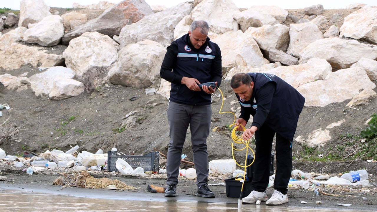 Foto - Kaçak avcılığa karşı 7/24 denetim! Van Gölü’nde inci kefali göçü başladı