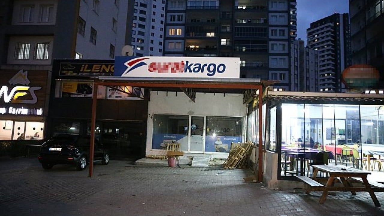 Foto - Kaçakçılğı ihbar etti diye kargo müdürünü öldürmüştü! Katil, hücre evinde kıs kıvrak yakalandı 