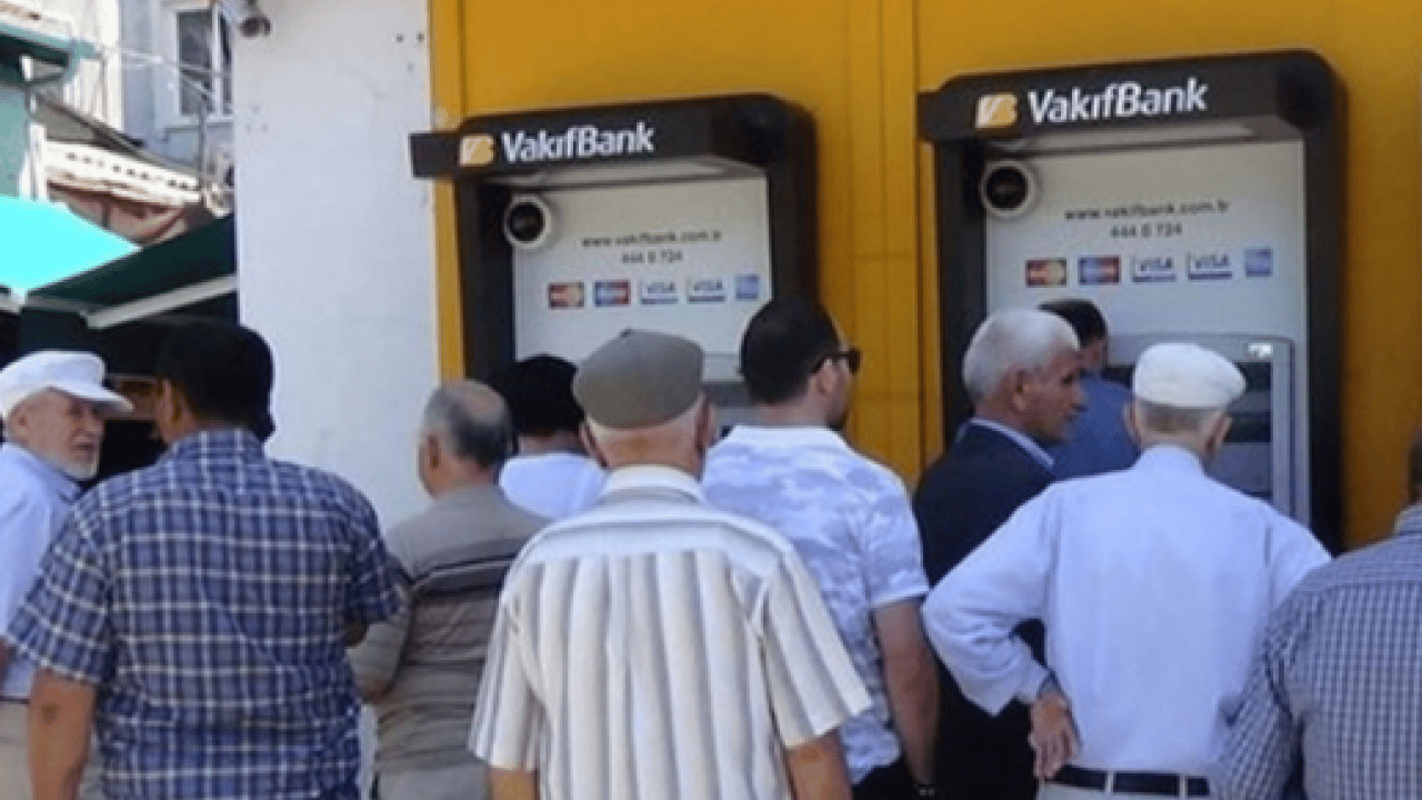 Foto - Kademeli emeklilik bekleyenlere uzman isimden açıklama: Süreç nasıl ilerleyecek?