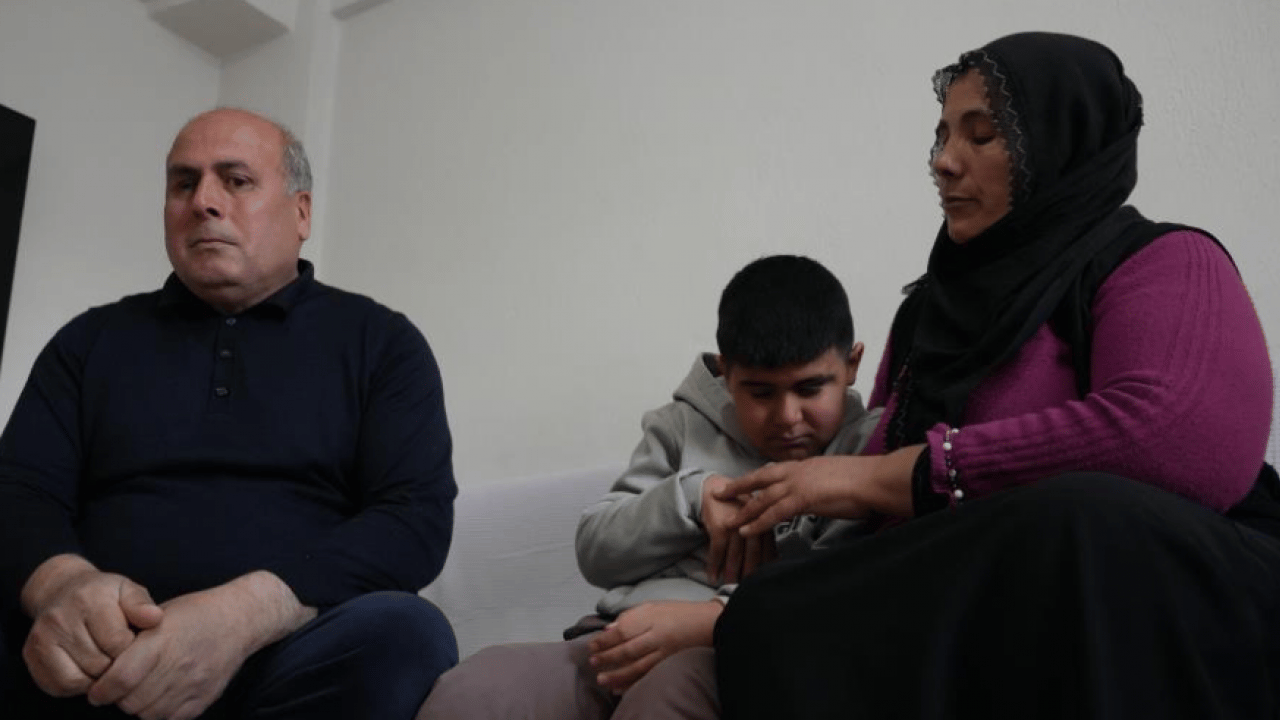 Foto - Kaderin ağır sınavı: Bir oğlunu kaybetti, diğeri için çırpınıyor