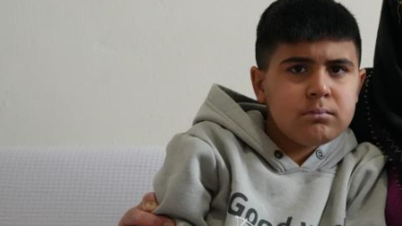 Foto - Kaderin ağır sınavı: Bir oğlunu kaybetti, diğeri için çırpınıyor