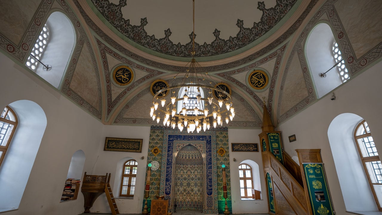 Foto - Kadıköy’ün simgesi ama denizle bağı koptu! İskele Camisi’nin dikkat çeken hikayesi