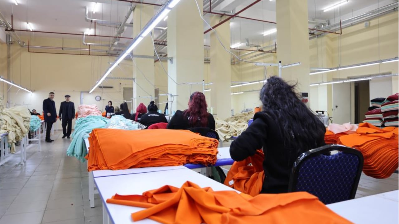 Foto - Kadın hükümlüler Avrupa’ya ders verdi: Cezaevi değil üretim merkezi! EuroPris 2025'te 1'incilik