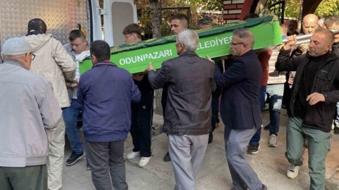 Foto - Kadın vahşice katledildi: Boğazı kesilmesi sonucu hayatını kaybetti... Duyan şok oldu