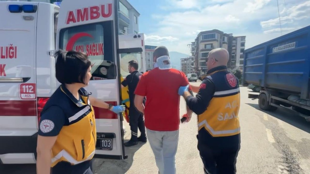 Foto - Kafa kafaya girdiler araçlar pert oldu