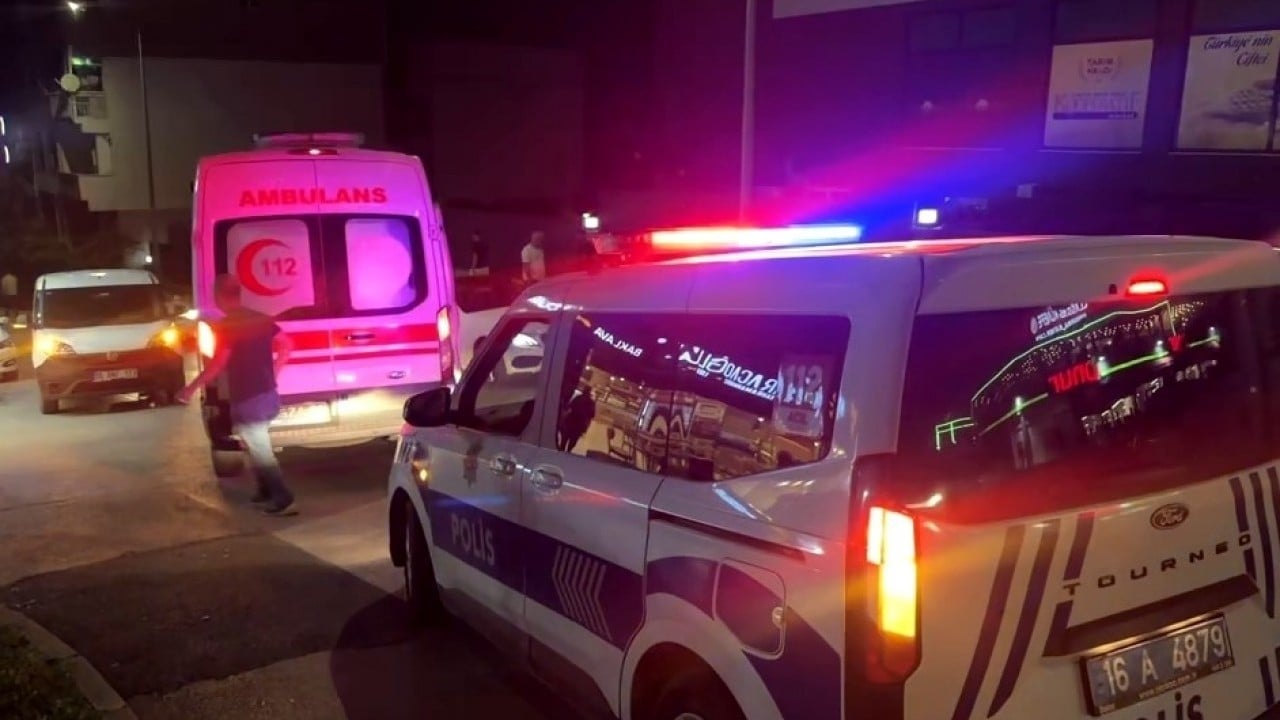 Foto - Kafede Tartıştığı Kişiyi Silahla Vurup Kaçtı