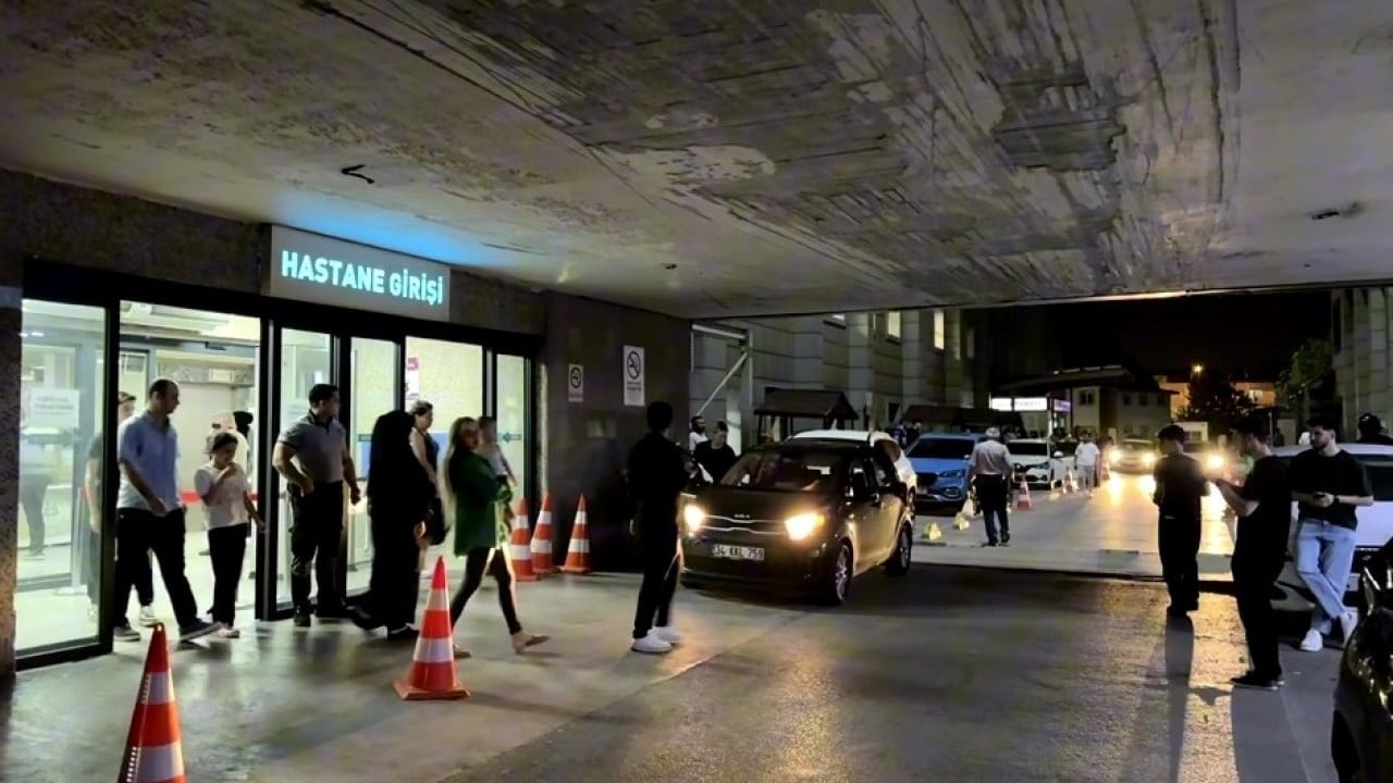 Foto - Kafede Tartıştığı Kişiyi Silahla Vurup Kaçtı