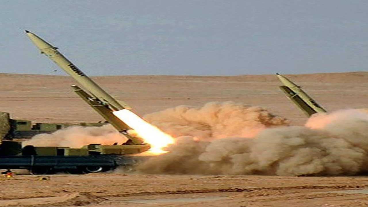 Foto - Kafirlerin uykusunu kaçıran Ebabil darbeleri! Sejjil-2 füzeleri Siyonist kaleleri kağıt gibi yırtıp geçti!