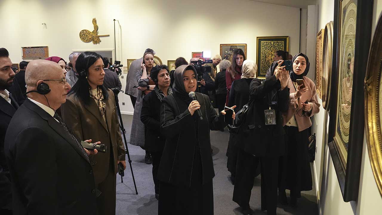 Foto - Kağıt sabırla oyularak hazineye dönüştü! Yıldız Holding'in 