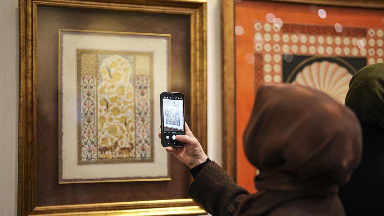 Foto - Kağıt sabırla oyularak hazineye dönüştü! Yıldız Holding'in 