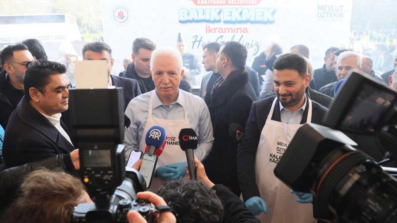 Foto - Kağıthane Belediyesi'nden vatandaşlara balık ekmek şöleni!