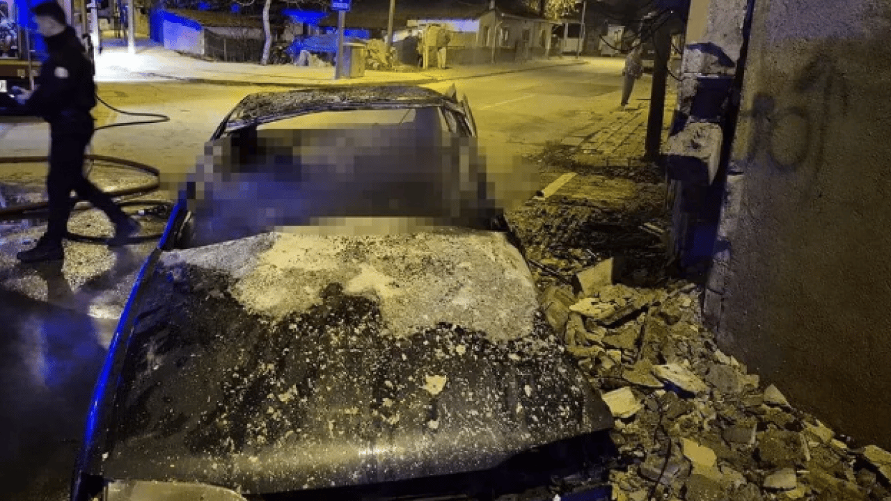 Foto - Kağıthane’de dondurucu soğuk faciası: Isınmak için girdiği otomobil mezarı oldu!