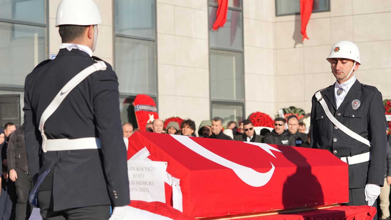 Foto - Kahraman şehitlerimiz için Yalova'da tören