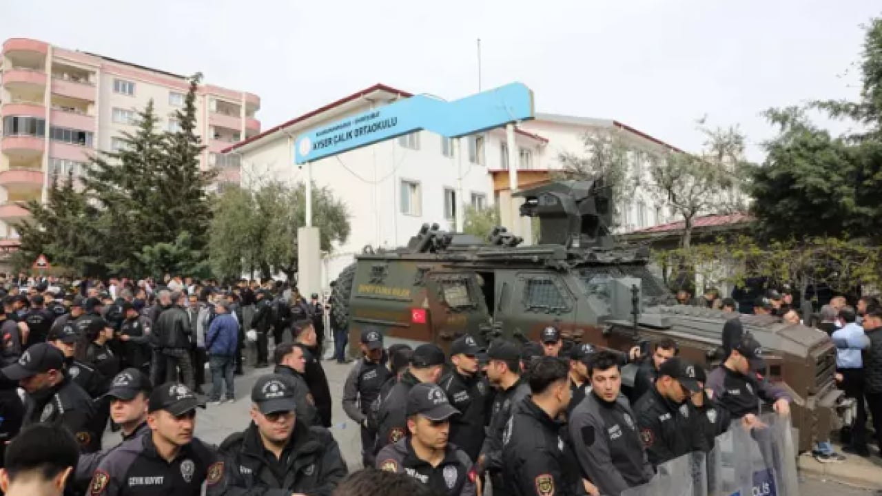 Foto - Kahramanmaraş canisi hakkında çarpıcı açıklama: Kendi boğazını kes...