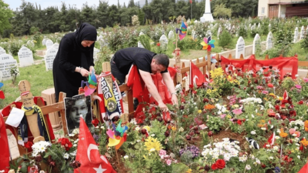 Foto - Kahramanmaraş'ta anneler günü buruk geçiyor: O benim meleğimdi!