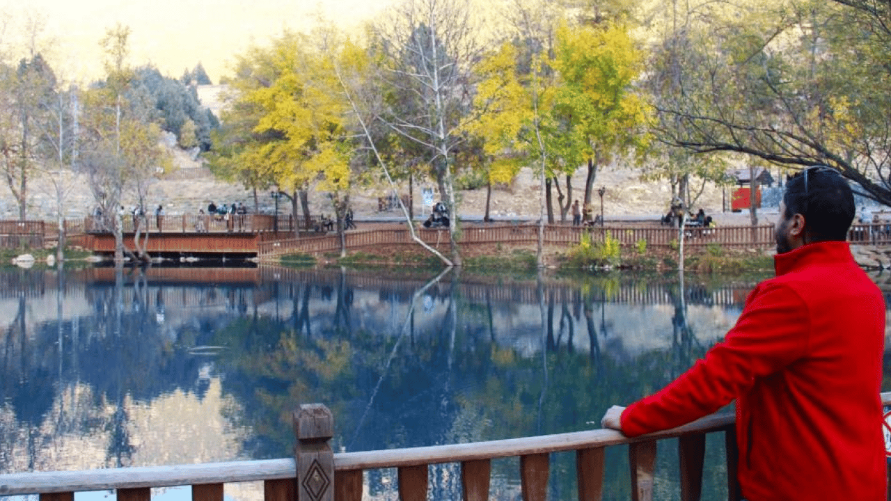 Foto - Kahramanmaraş’ta tabiatın gözü ortaya çıktı: Yeşilgöz Gölü’nden kartpostallık resim