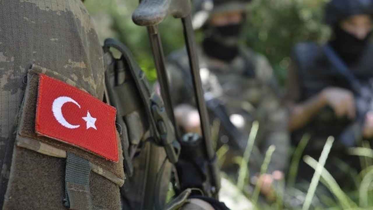 Foto - Kahreden haber geldi: Askerimiz şehit oldu