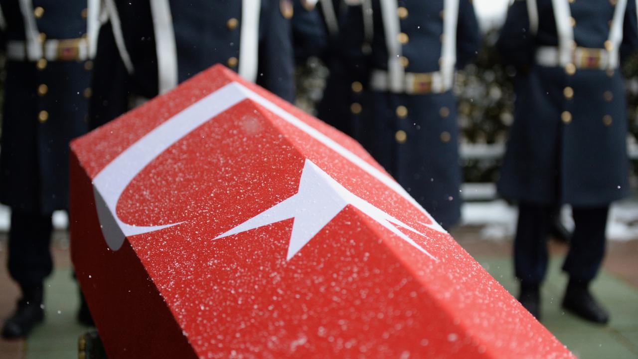 Foto - Kahreden haber geldi: Askerimiz şehit oldu