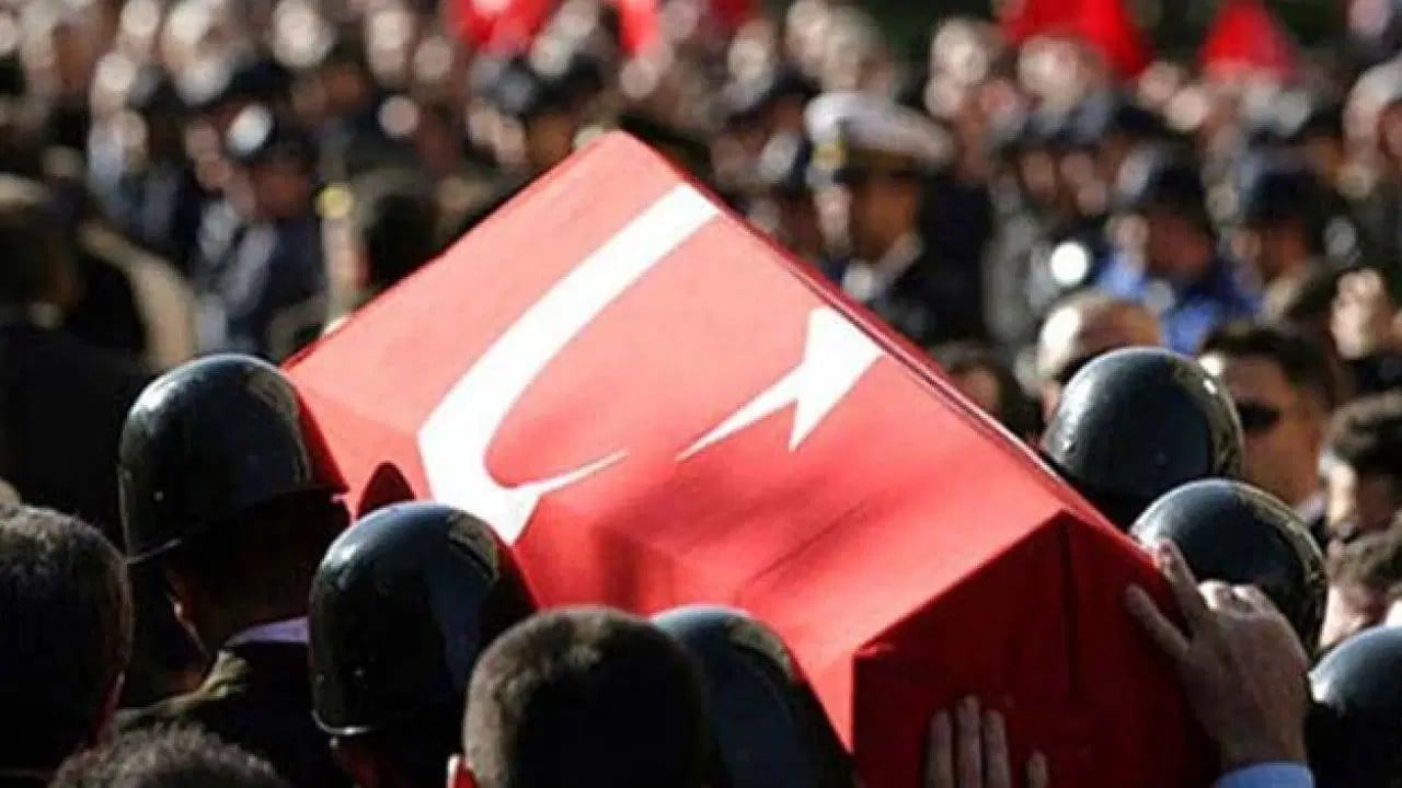 Foto - Kahreden haber geldi: Askerimiz şehit oldu