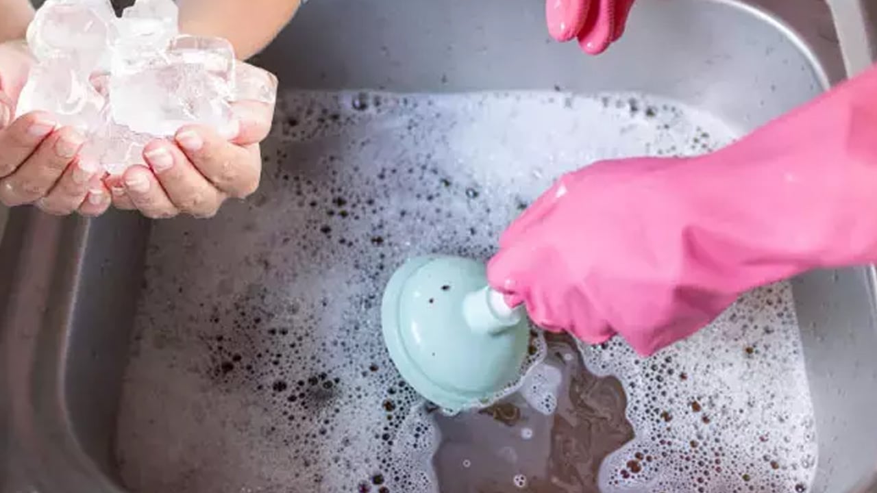 Foto - Kahve telvesini lavaboya döken yandı! Beton gibi yapıyor, boruları çökertiyor! Duyan bin pişman olacak