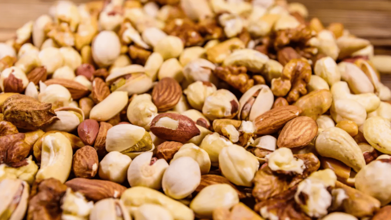 Foto - Kalbe iyi geliyor diye avuç avuç yiyorlar! Meğer ciğeri çürütüyormuş!