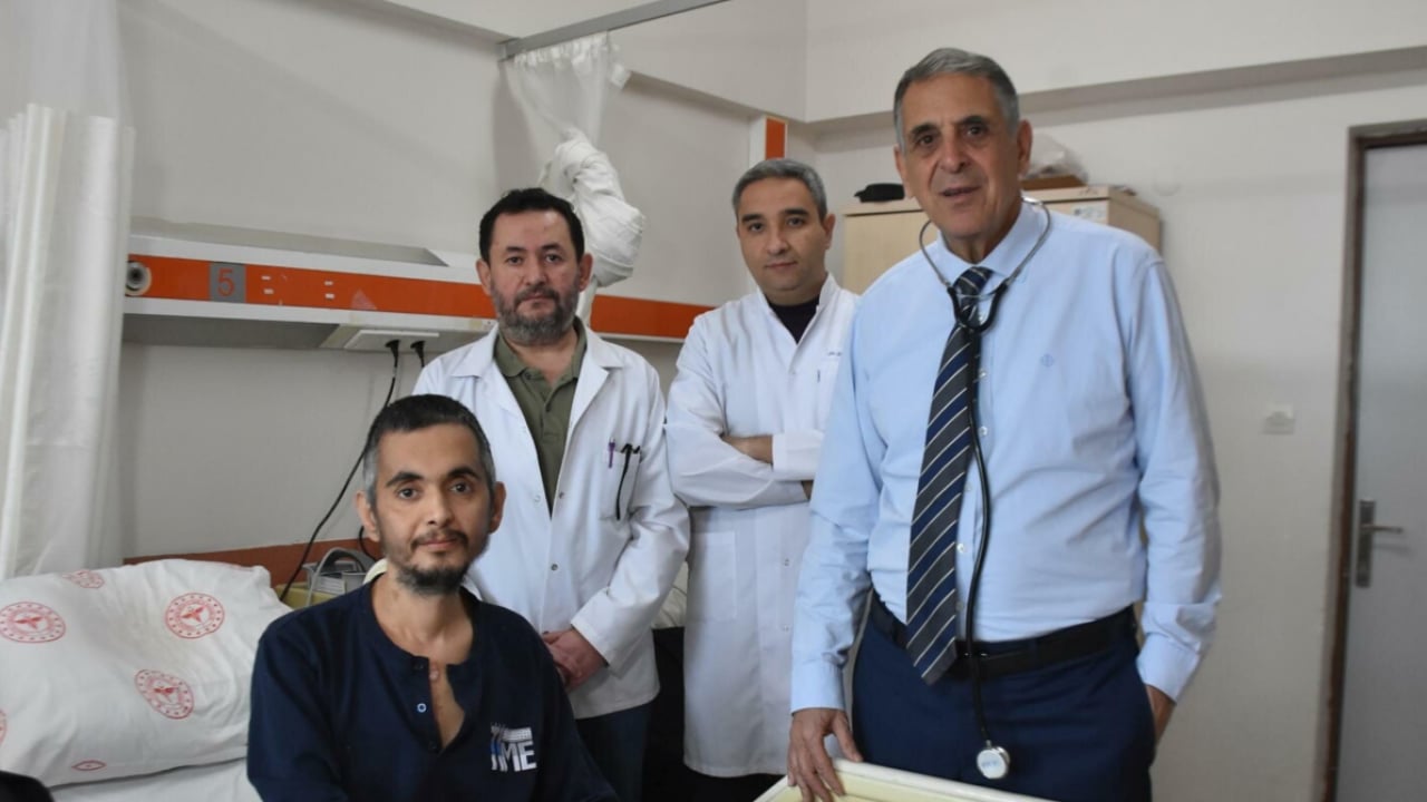 Foto - Kalbi durma noktasına gelmişti! Çift taraflı yapay kalp ameliyatı Mustafa’ya nefes oldu: Organ nakli bekliyor