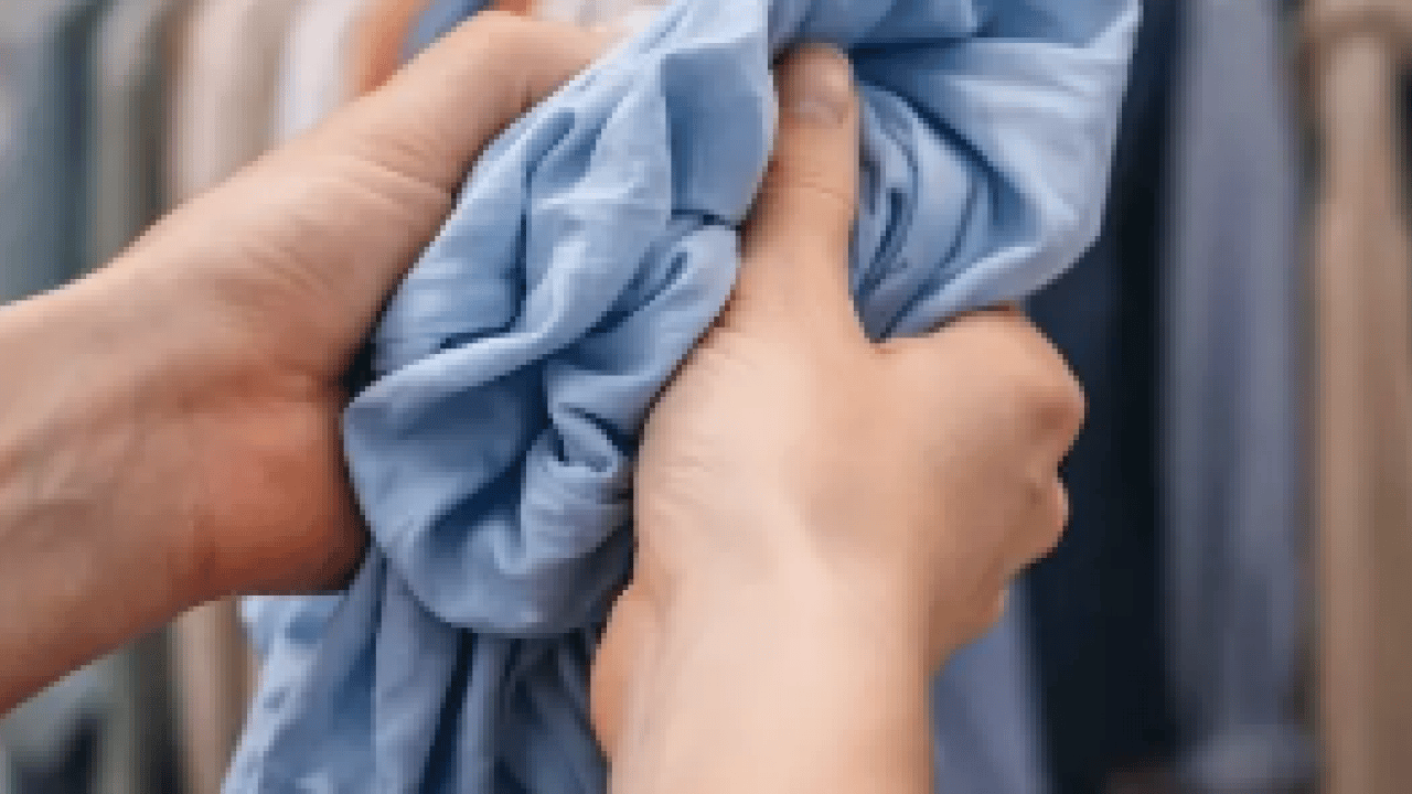 Foto - Kalitesiz kumaşı 10 saniyede anlamanın yolu: Alışverişte şık görünen her parça kaliteli değil...