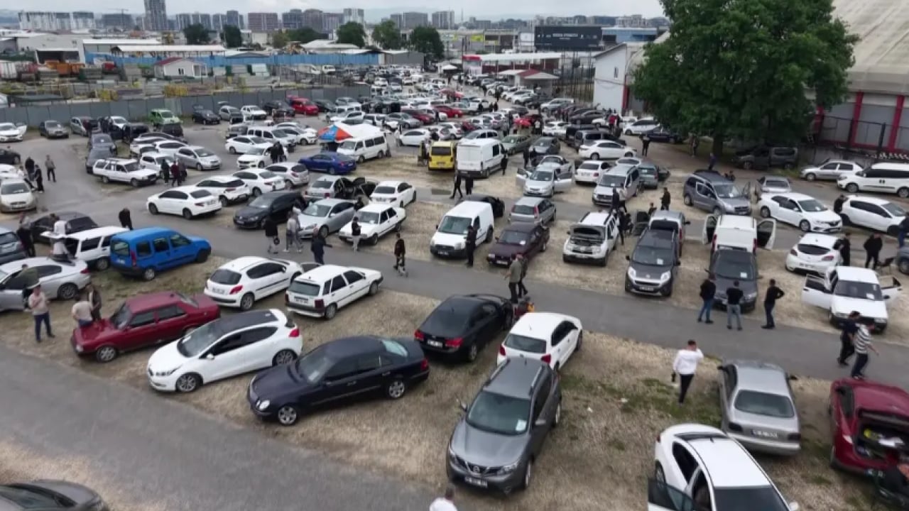 Foto - Kalkar kalkmaz oraya akın ettiler: '20 bin TL vermekten daha mantıklı!'
